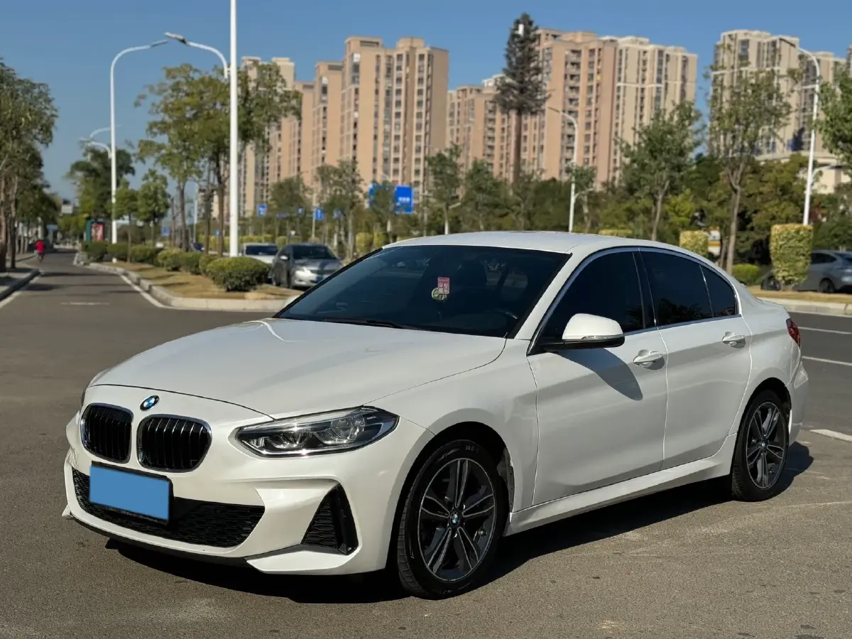 2021 BMW 1 Series 1.5T 140HP L3 7DCT