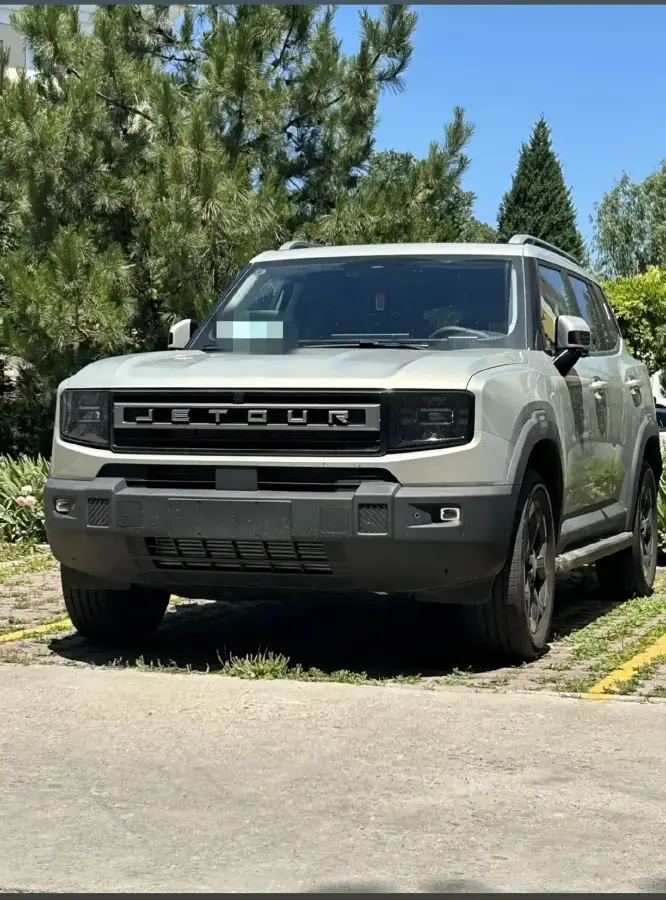 2025 Jetour Traveller 1.5T 184HP L4 7DCT