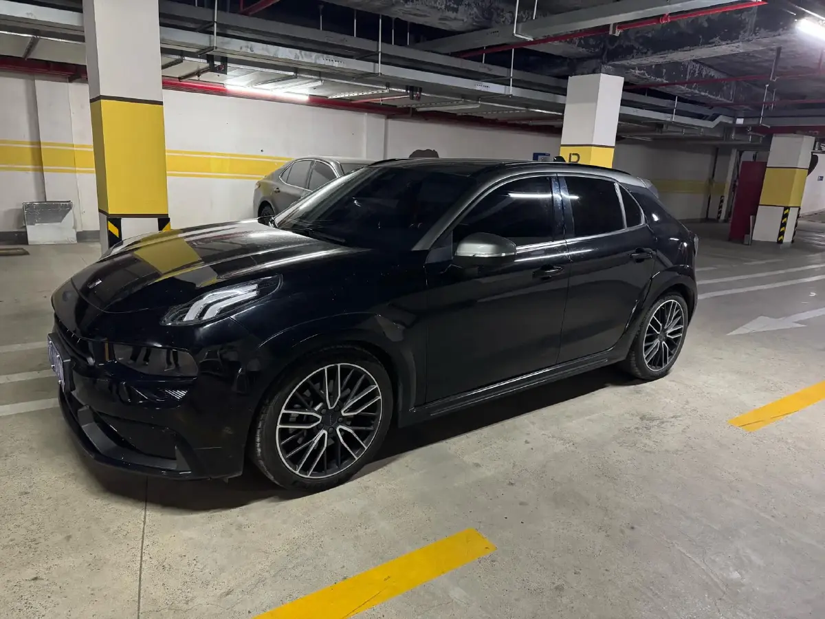 2021 LYNK&CO 02 Hatchback 2.0T 254HP L4 8AT