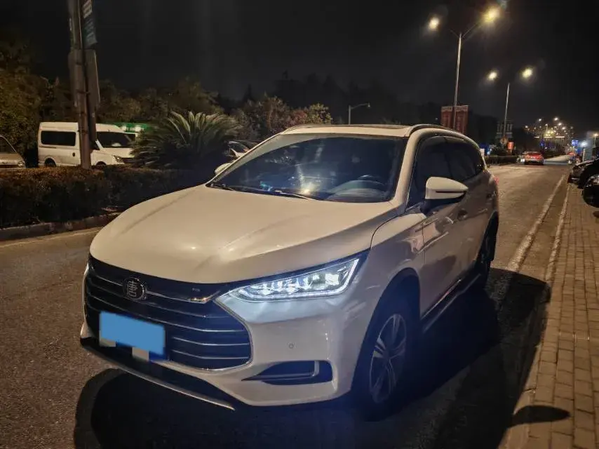 2019 BYD Tang 2.0T 192HP L4 6AT