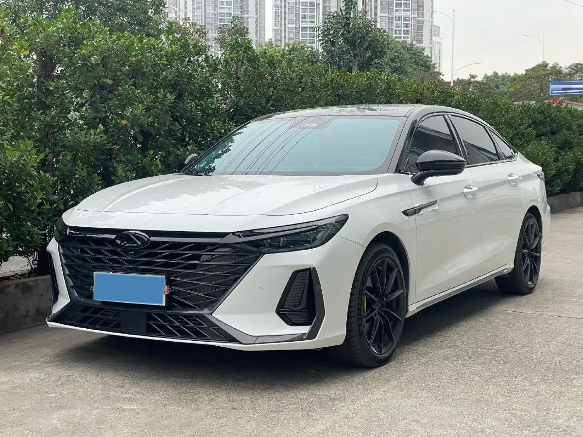 2025 Chery Arrizo 8 2.0T 254HP L4 7DCT