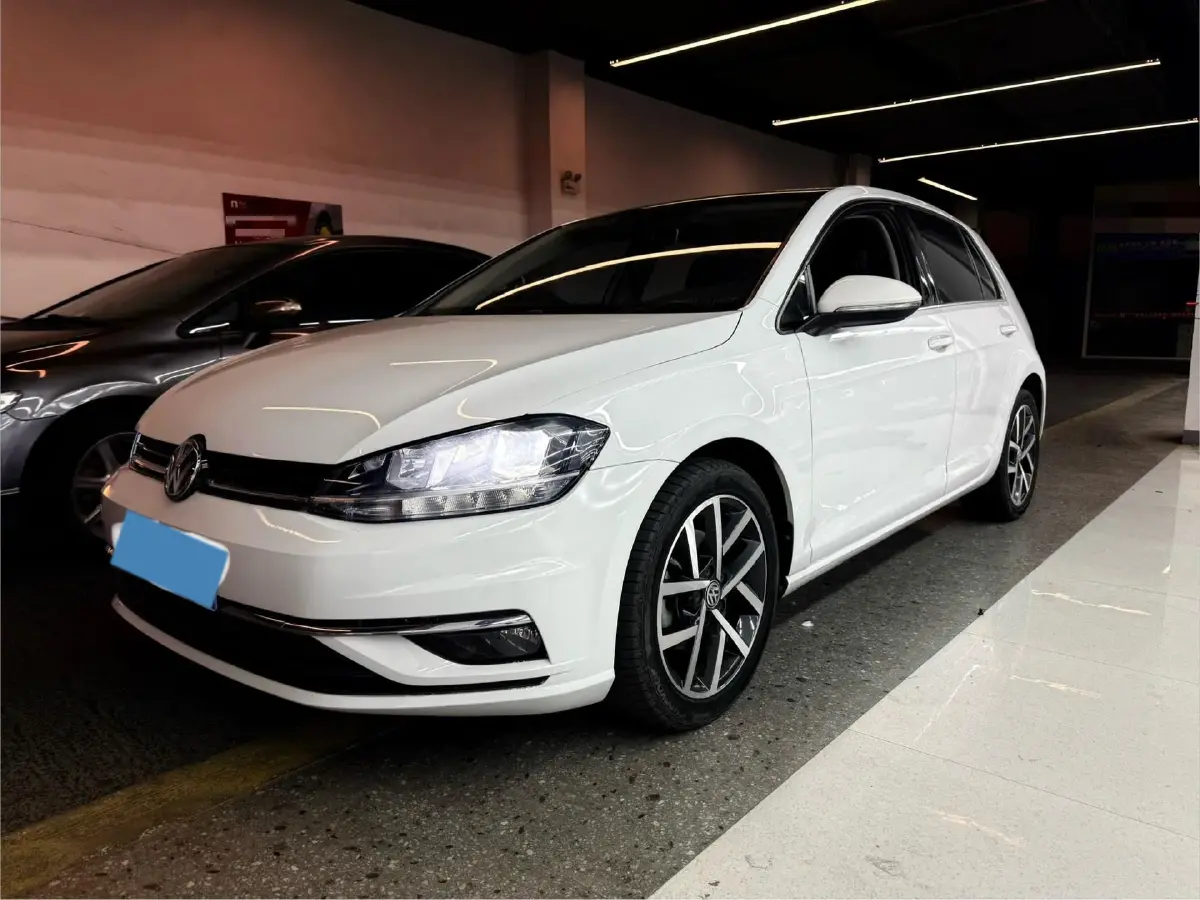 2018 Volkswagen Golf 1.4T 150HP L4 7DCT