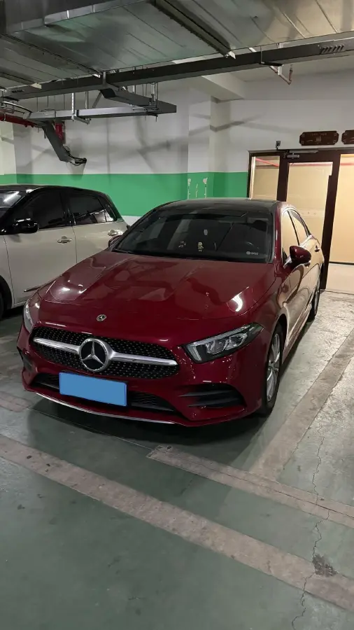 2022 Mercedes-Benz A Class 1.3T 163HP L4 7DCT