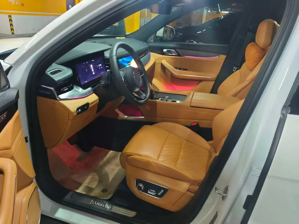 2024 LYNK&CO 09 2.0T 254HP L4 8AT,autocango,china used car exporter,china ev exporter,chinese used car exporter,chinese used ev exporter