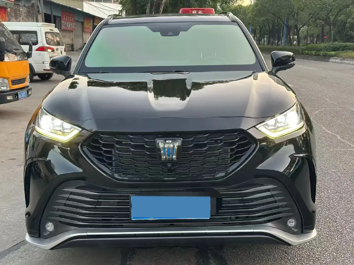 2022 Toyota Crown Kluger 2.5L 192HP L4 E-CVT Hybrid,autocango,china used car exporter,china ev exporter,chinese used car exporter,chinese used ev exporter