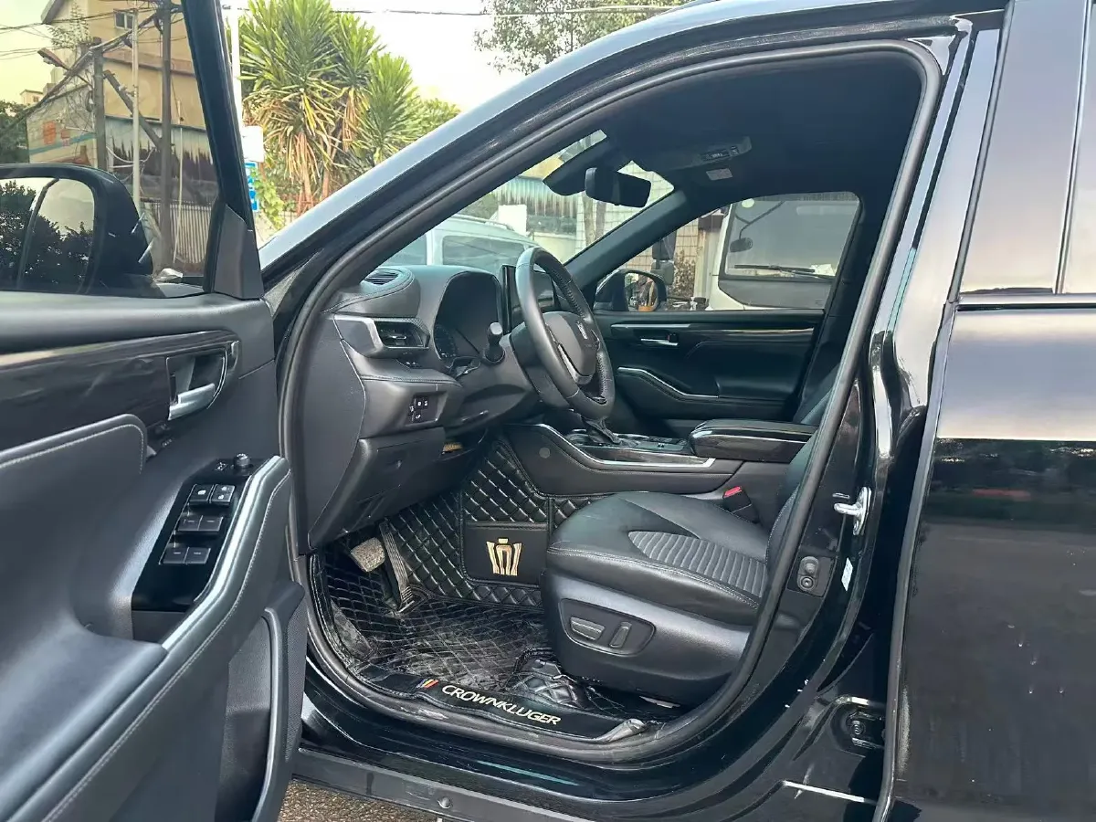 2022 Toyota Crown Kluger 2.5L 192HP L4 E-CVT Hybrid,autocango,china used car exporter,china ev exporter,chinese used car exporter,chinese used ev exporter