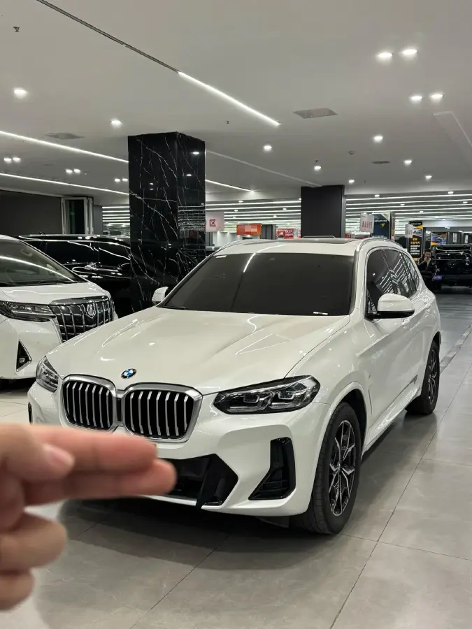 2022 BMW X3 2.0T 184HP L4 8AT