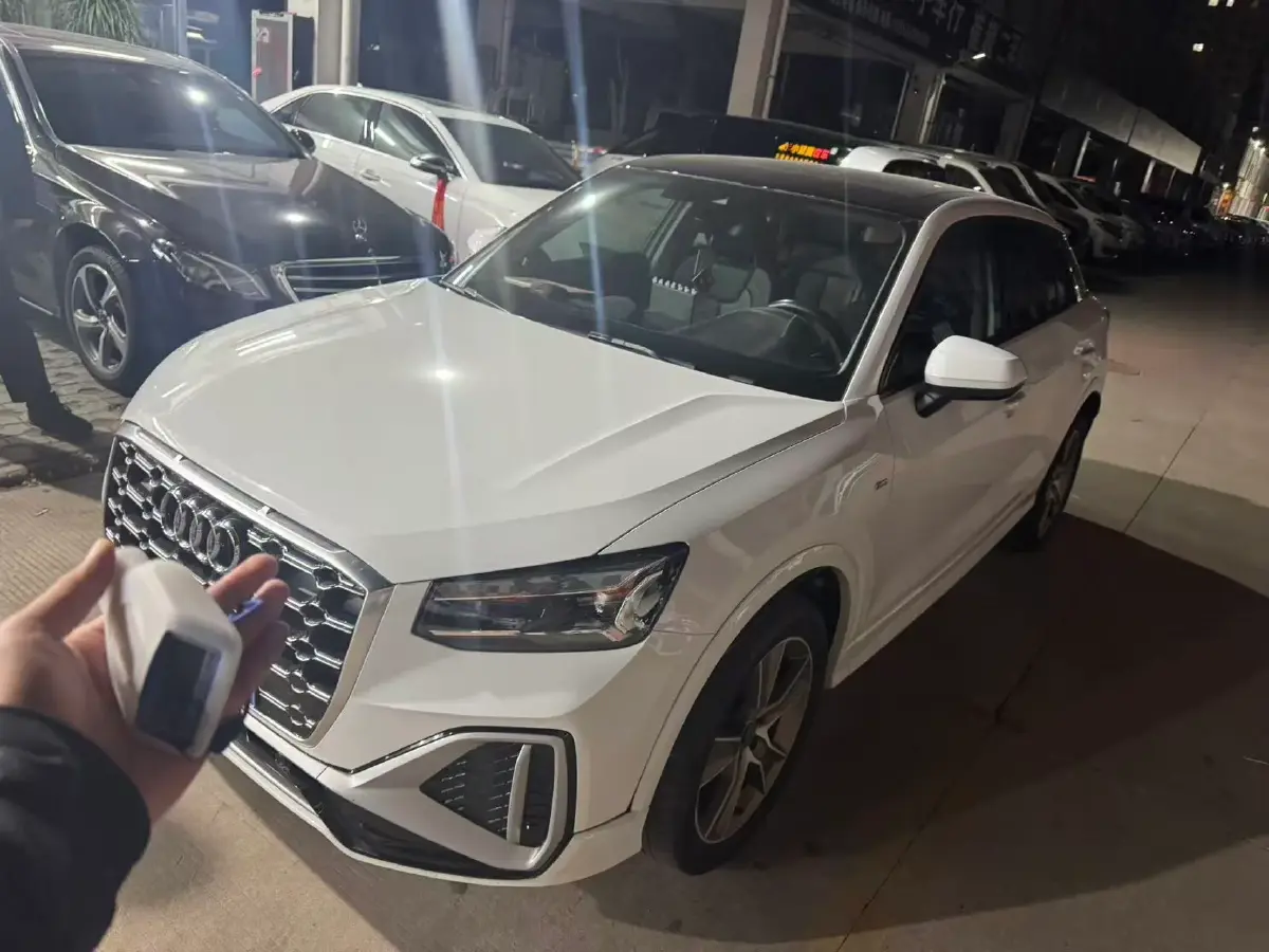 2022 Audi Q2L 1.4T 150HP L4 7DCT