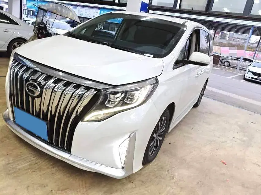 2021 GAC Trumpchi M8 2.0T 252HP L4 8AT