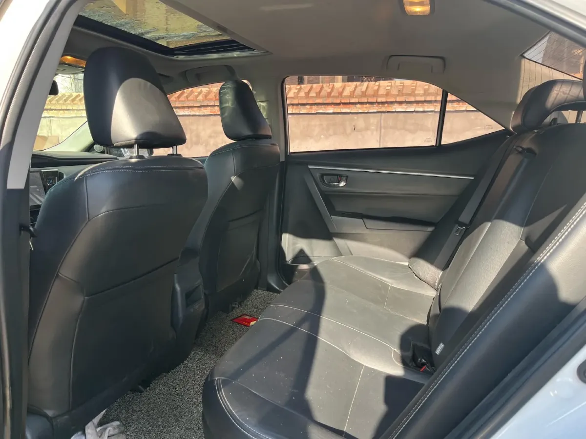 2020 Toyota Corolla Hybird E+ 1.8L 99HP L4 E-CVT PHEV 10.5KWH,autocango,china used car exporter,china ev exporter,chinese used car exporter,chinese used ev exporter