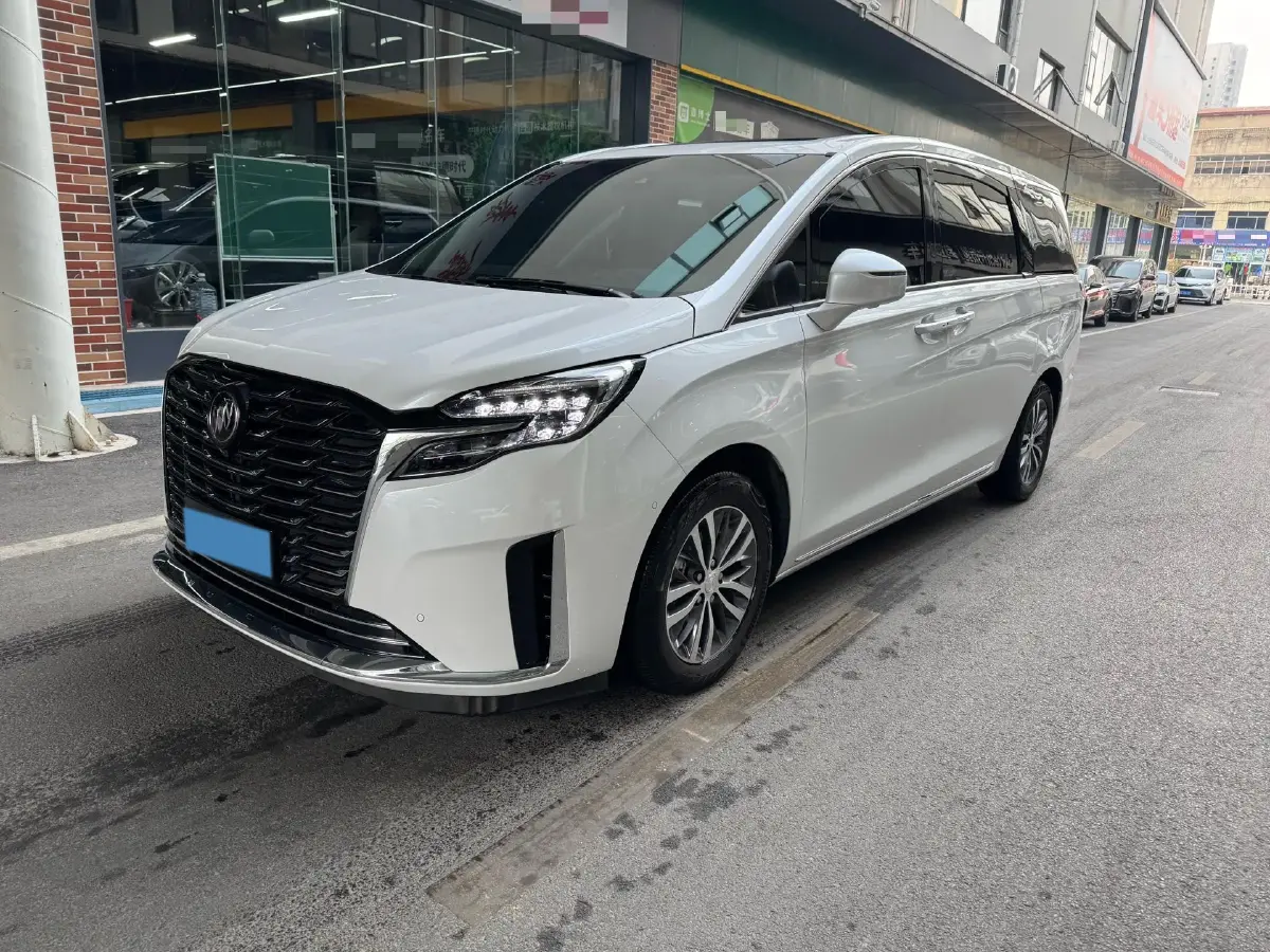 2023 Buick GL8 2.0T 237HP L4 9AT