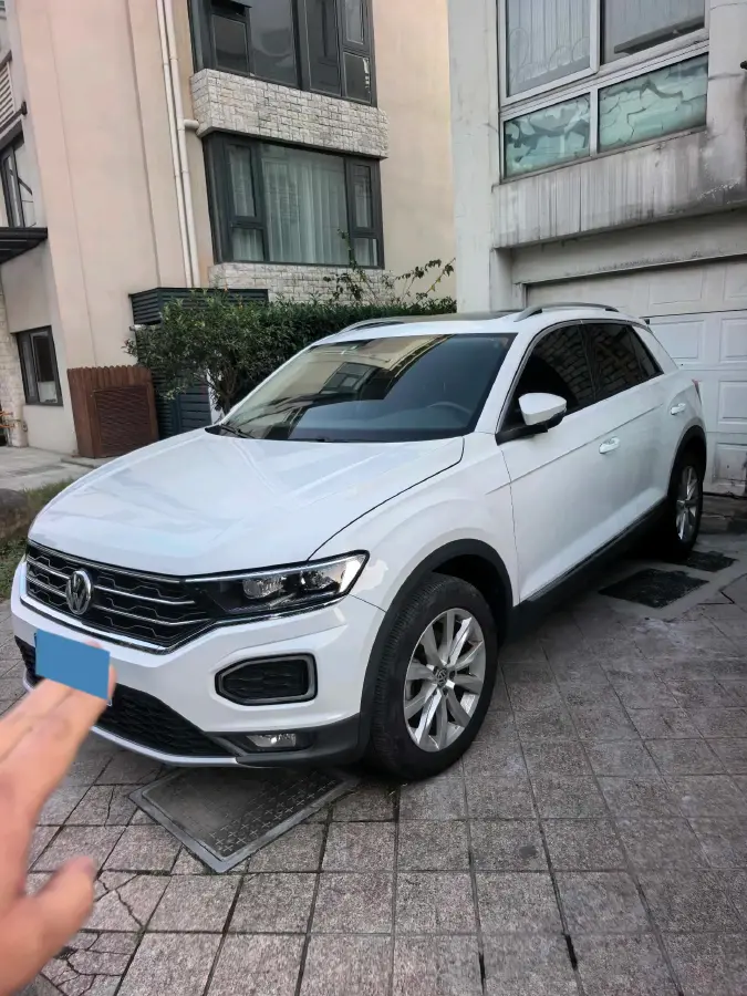2020 Volkswagen T-Roc 1.4T 131HP L4 7DCT