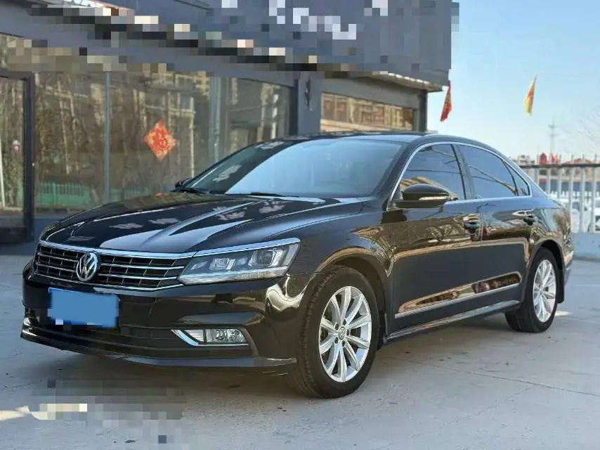 2017 Volkswagen Passat 1.8T 180HP L4 7DCT