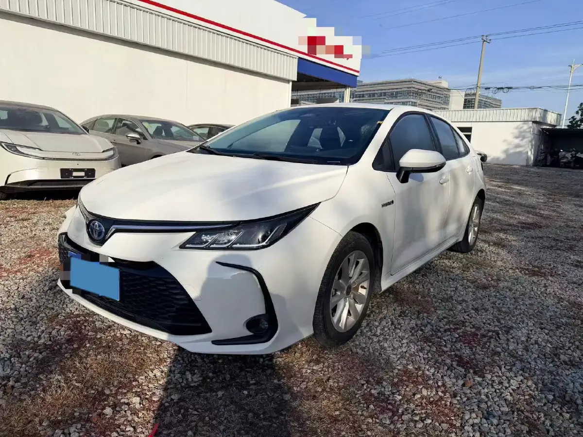 2023 Toyota Corolla 1.8L 98HP L4 E-CVT Hybrid