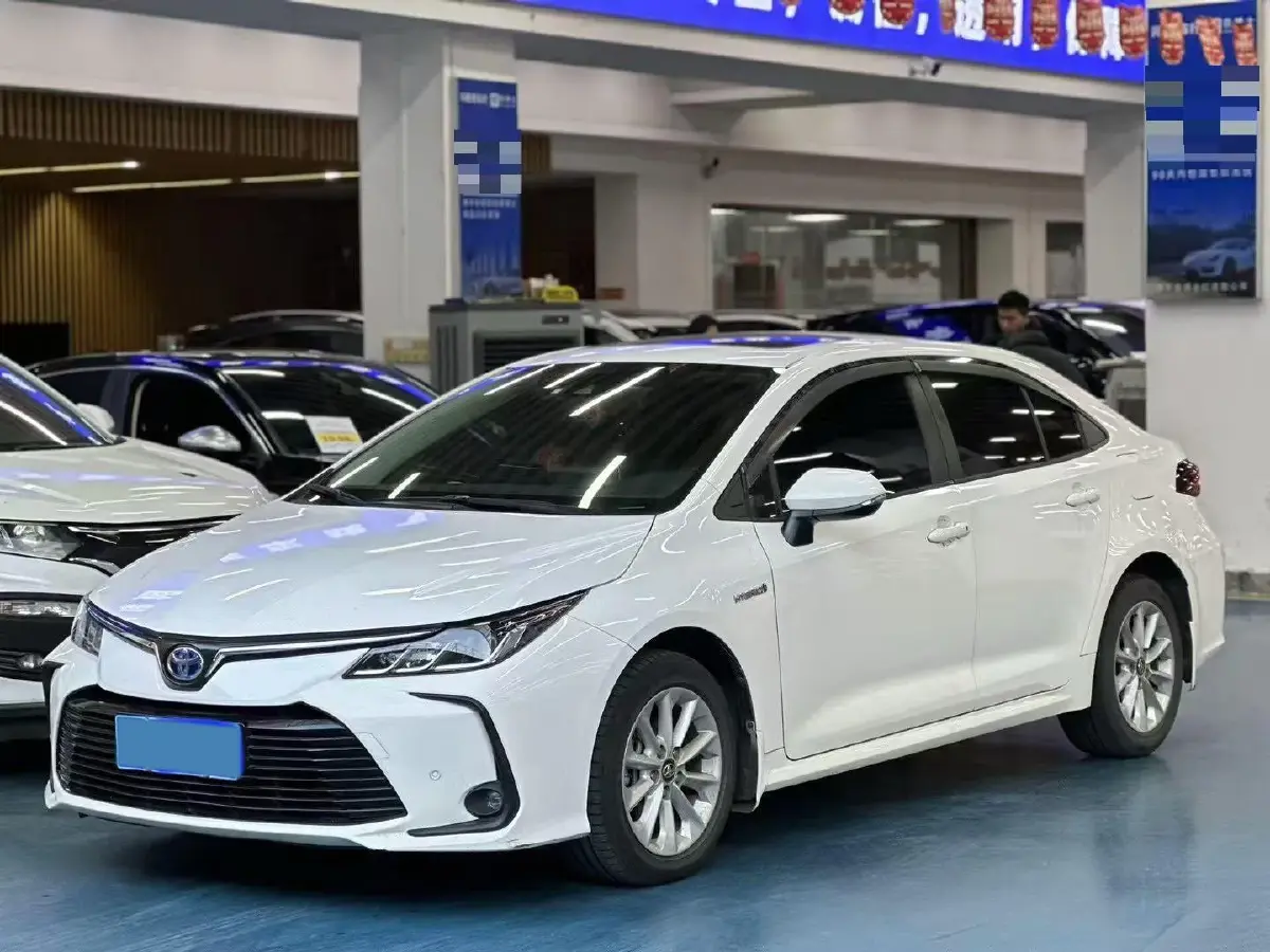 2022 Toyota Corolla 1.8L 98HP L4 E-CVT Hybrid