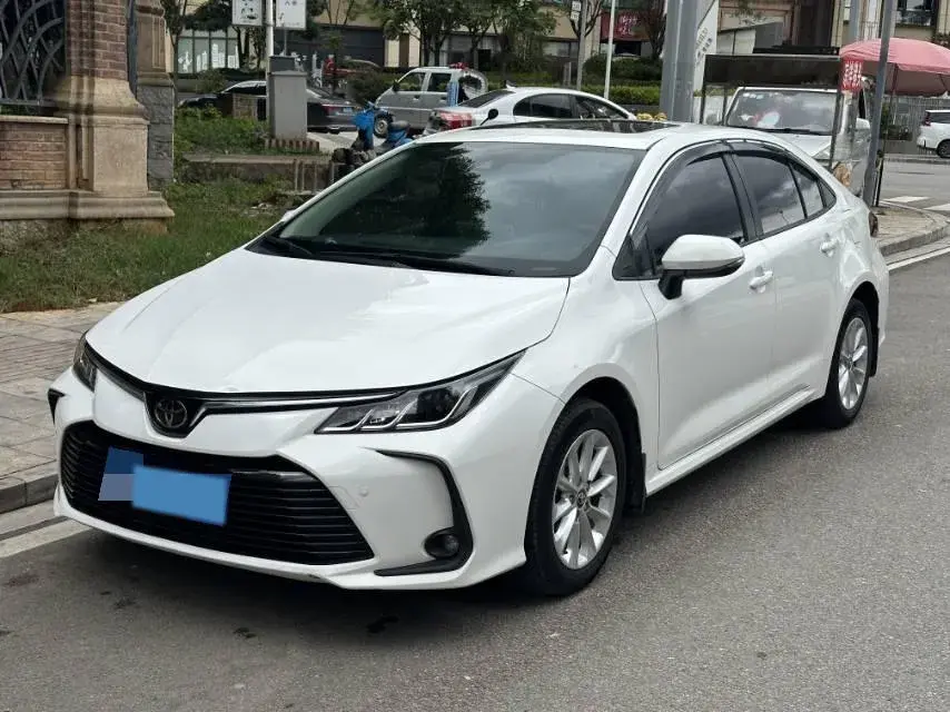 2021 Toyota Corolla 1.2T 116HP L4 CVT