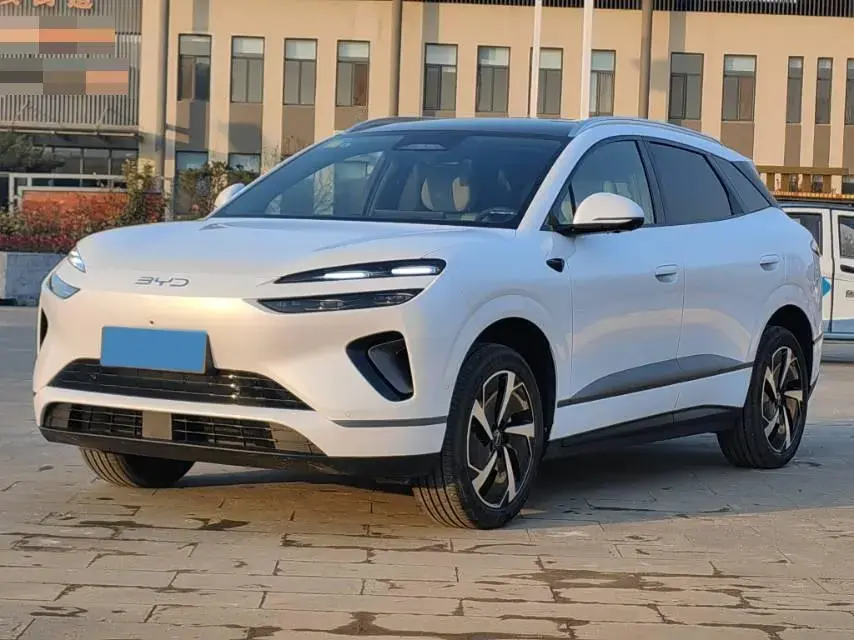 2025 LanDian E5 PLUS 1.5L 95HP L4 E-CVT PHEV