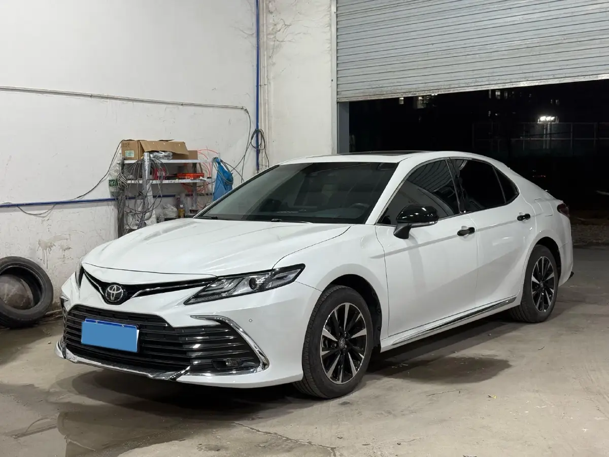 2023 Toyota Camry 2.0L 177HP L4 CVT
