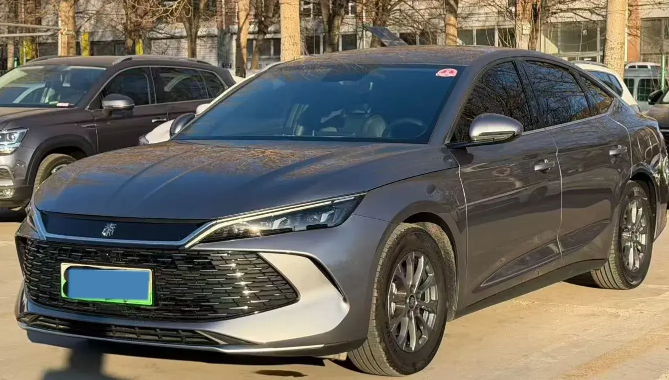 2025 BYD QinL 1.5L 101HP L4 E-CVT PHEV 10.08KWH