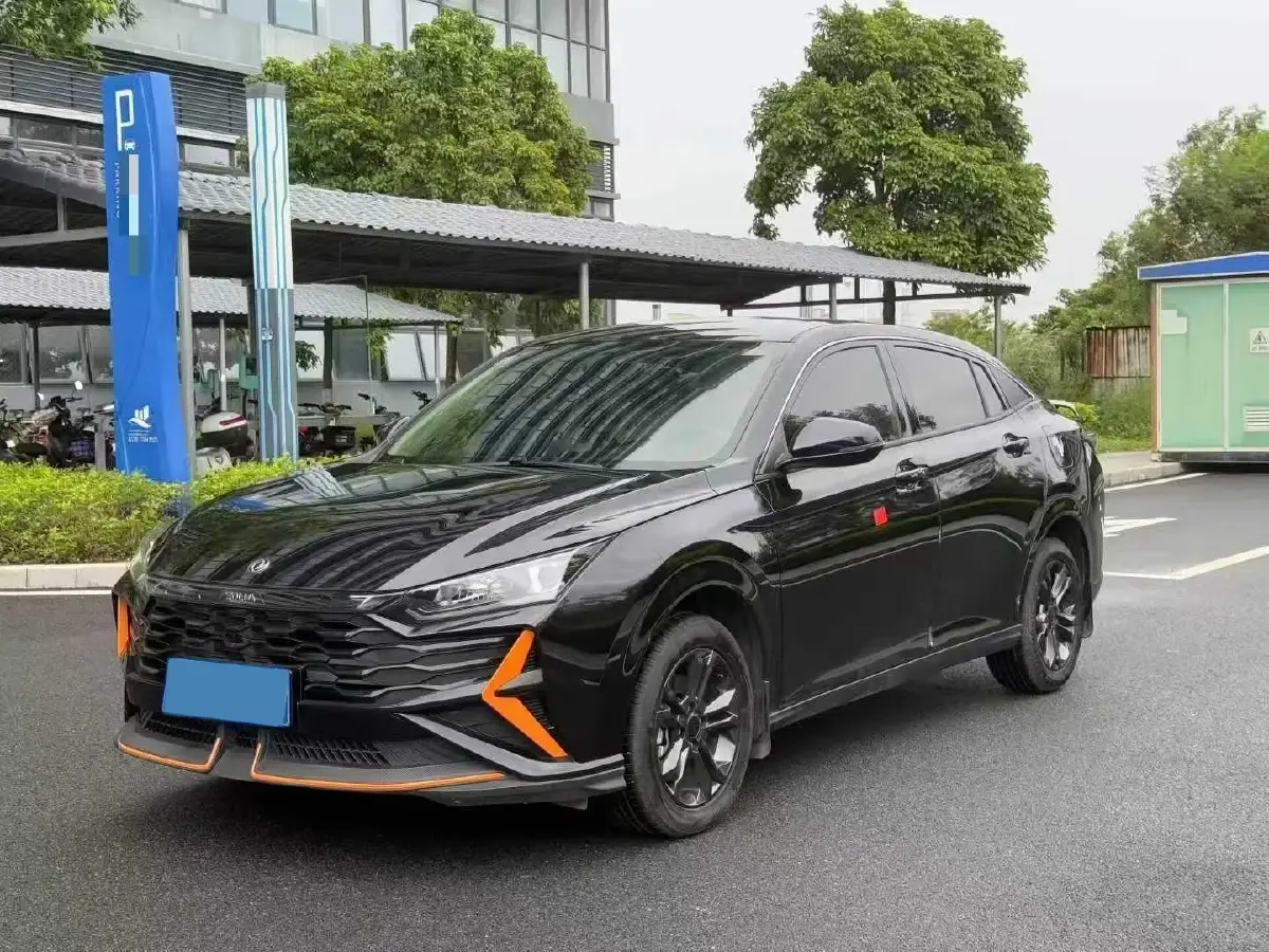 2023 DongFeng Aeolus YiXuan 1.5L 125HP L4 6DCT