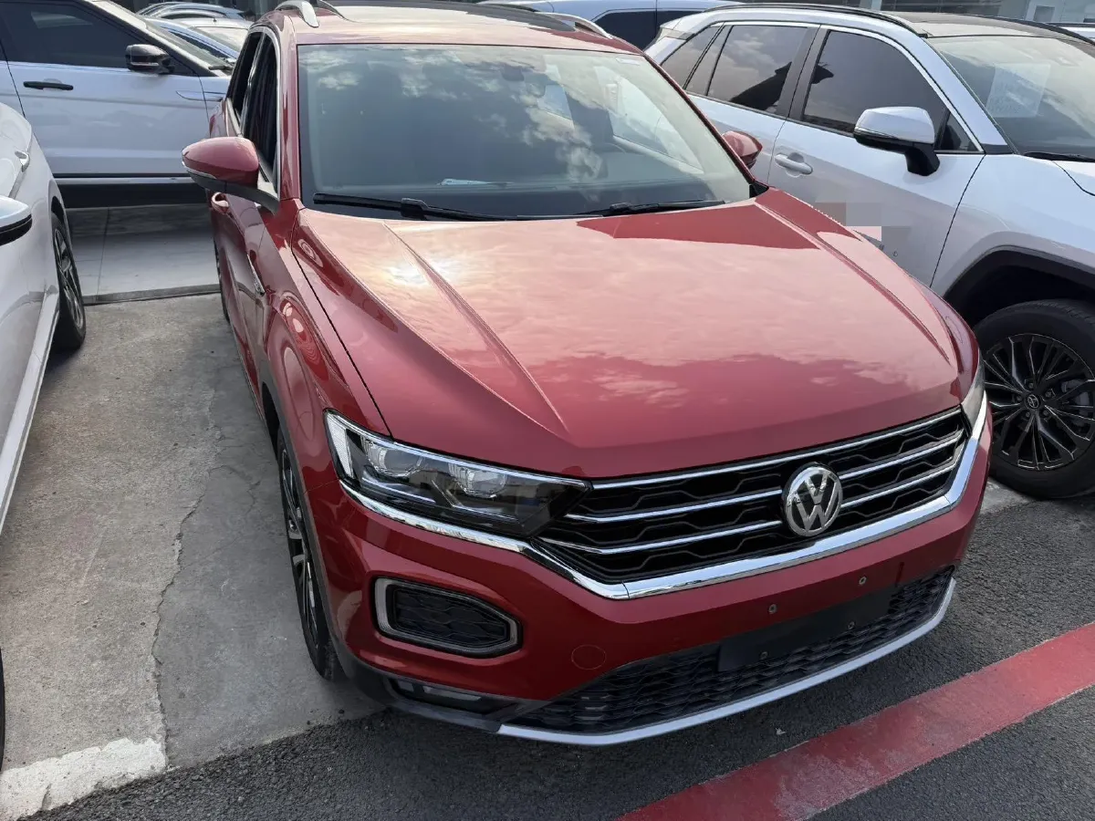 2018 Ford Kuga 1.5T 181HP L4 6AT,autocango,china used car exporter,china ev exporter,chinese used car exporter,chinese used ev exporter