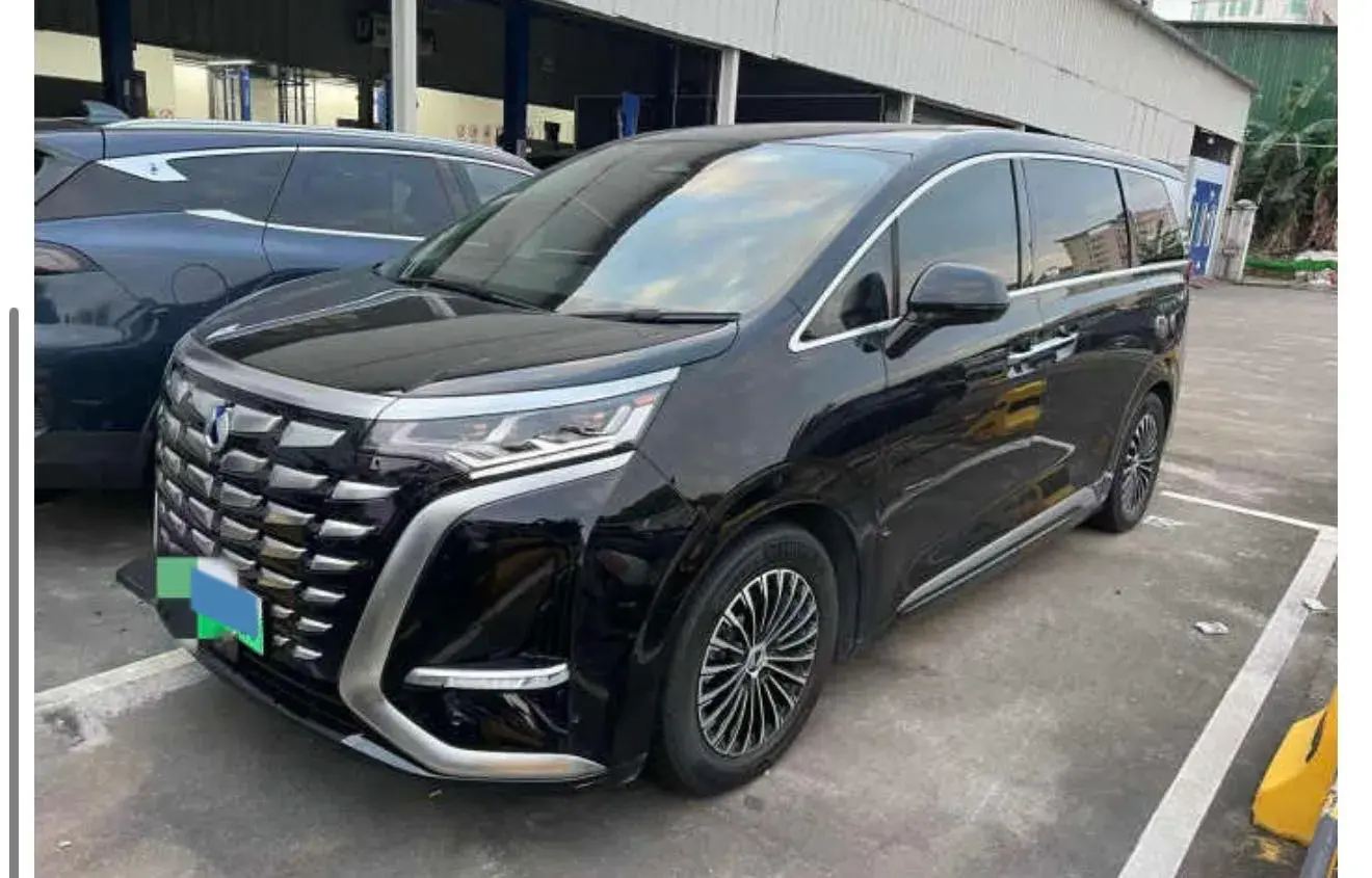 2024 Denza D9 1.5T 139HP L4 E-CVT PHEV 40KWH