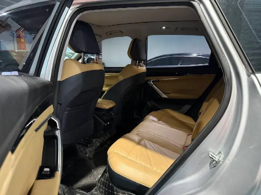 2023 Geely StarRay 1.5T 181HP L4 7DCT,autocango,china used car exporter,china ev exporter,chinese used car exporter,chinese used ev exporter