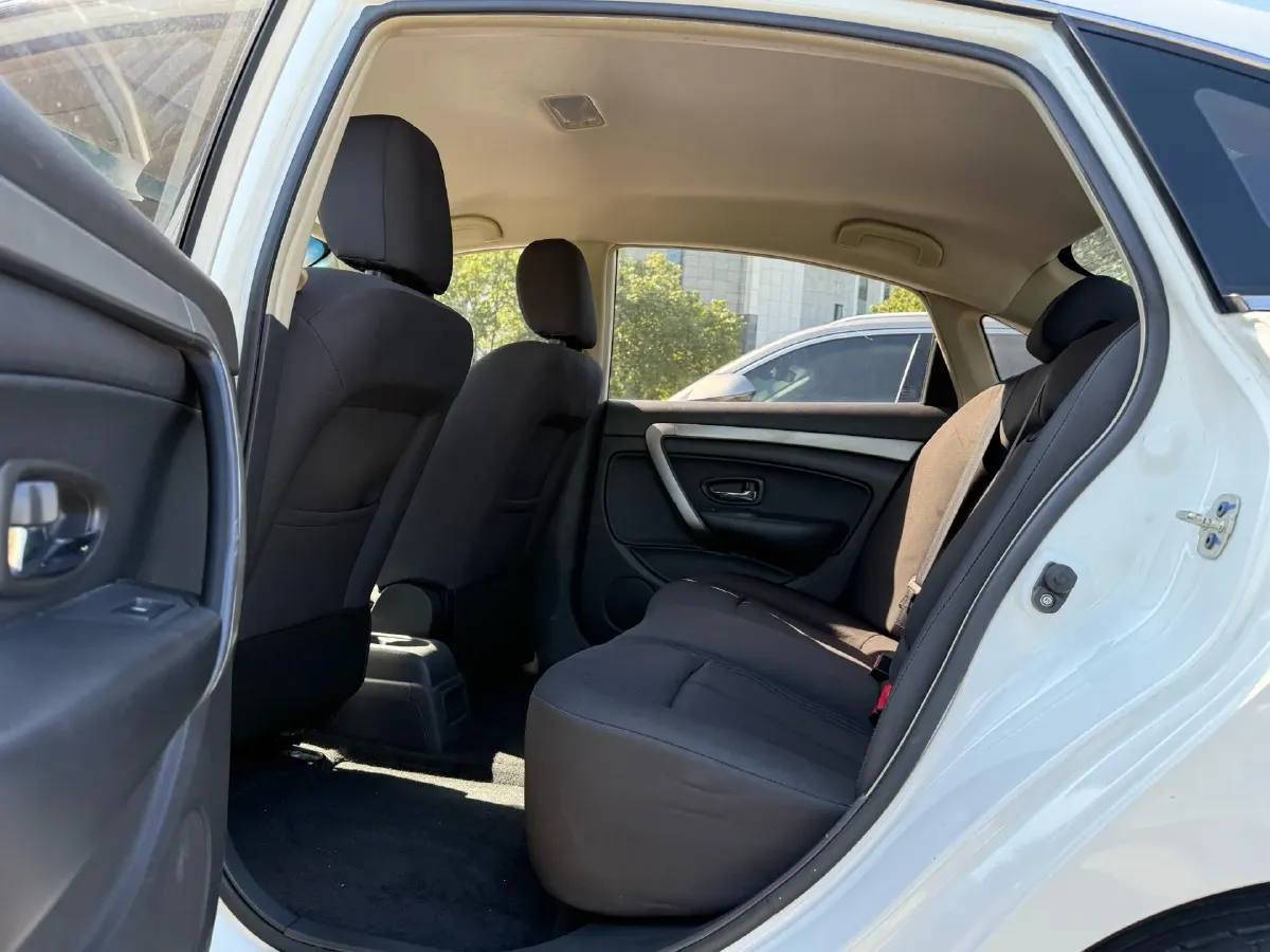 2017 DongFeng Aeolus AX5 1.4T 140HP L4 6DCT,autocango,china used car exporter,china ev exporter,chinese used car exporter,chinese used ev exporter