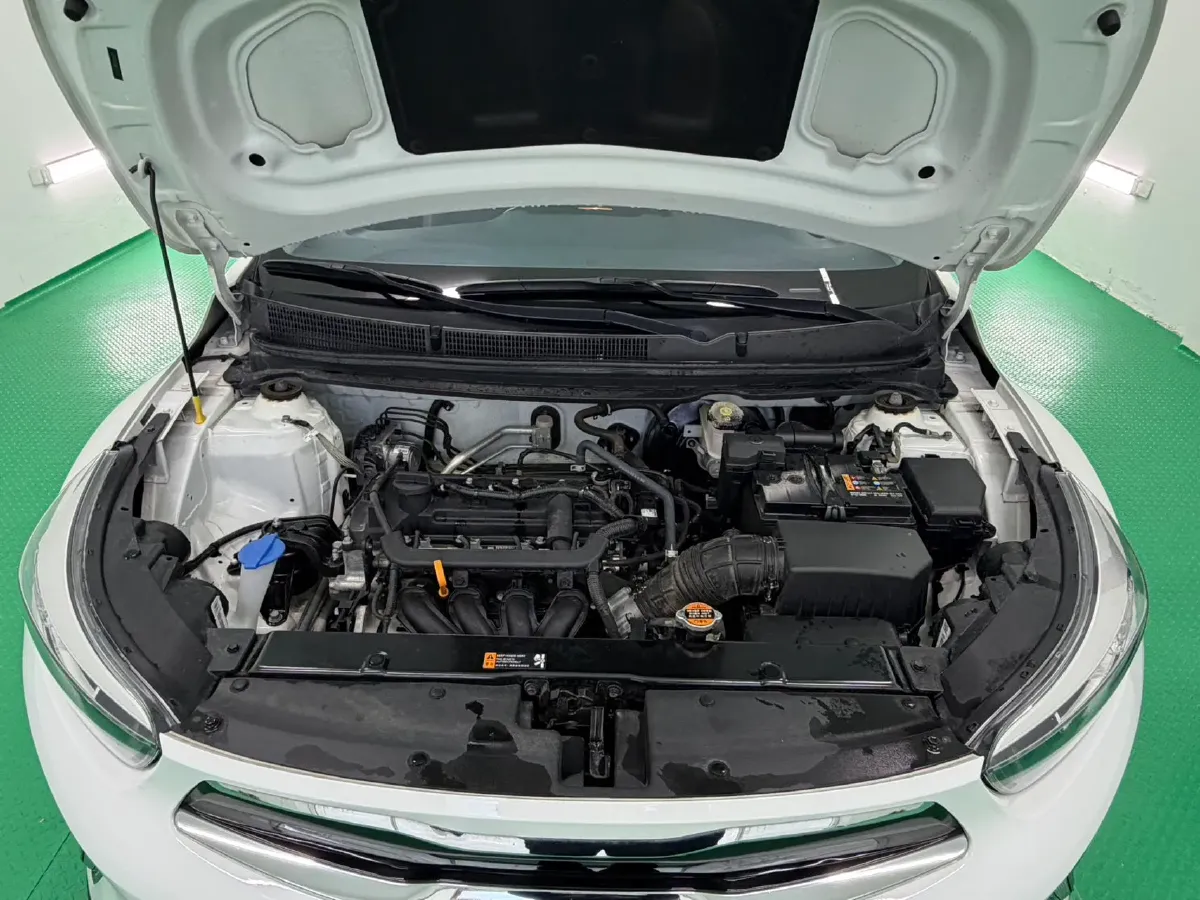 2021 Kia KX1 1.4L 100HP L4 6AT,autocango,china used car exporter,china ev exporter,chinese used car exporter,chinese used ev exporter