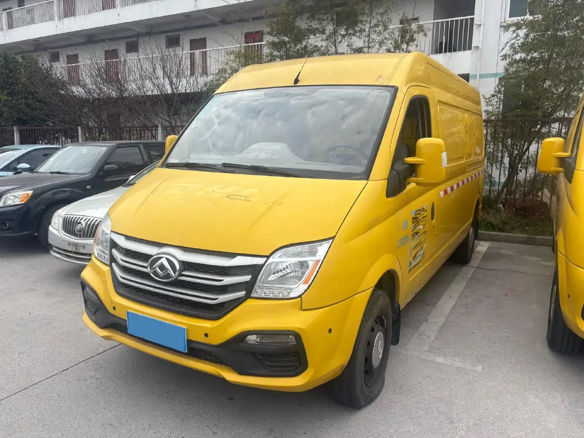 2019 JAC T8 2.0T 190HP L4 6MT