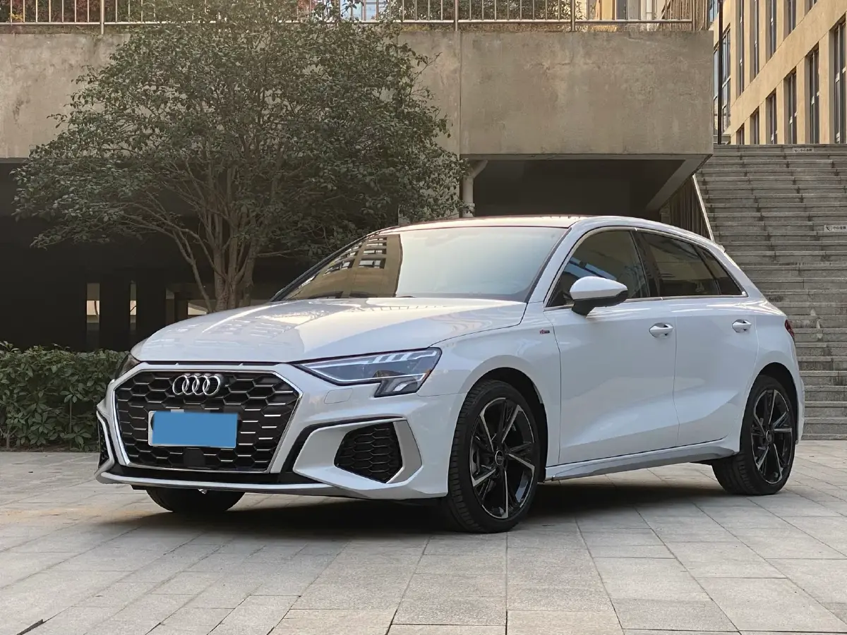 2023 Audi A3 1.4T 150HP L4 7DCT