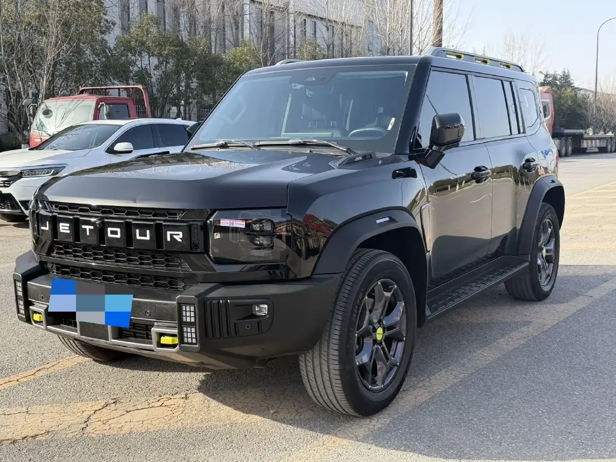 2023 Jetour Traveller 2.0T 254HP L4 7DCT