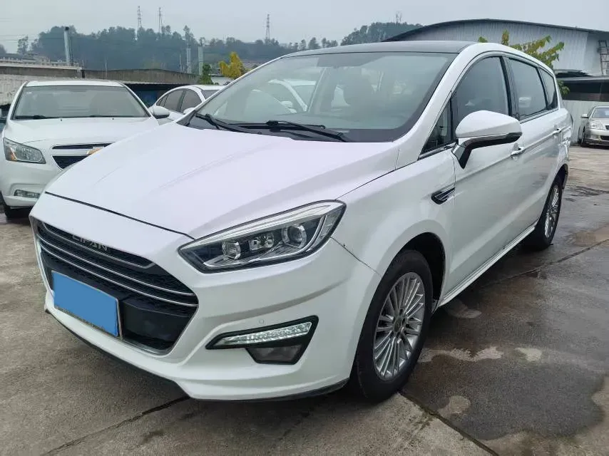 2017 LiFan XuanLang 1.8L 133HP L4 5MT,autocango,china used car exporter,china ev exporter,chinese used car exporter,chinese used ev exporter