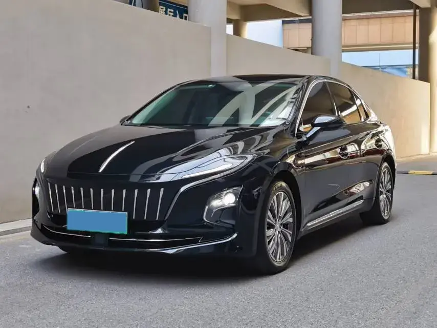 2022 HongQi E-QM5 BEV 54KWH