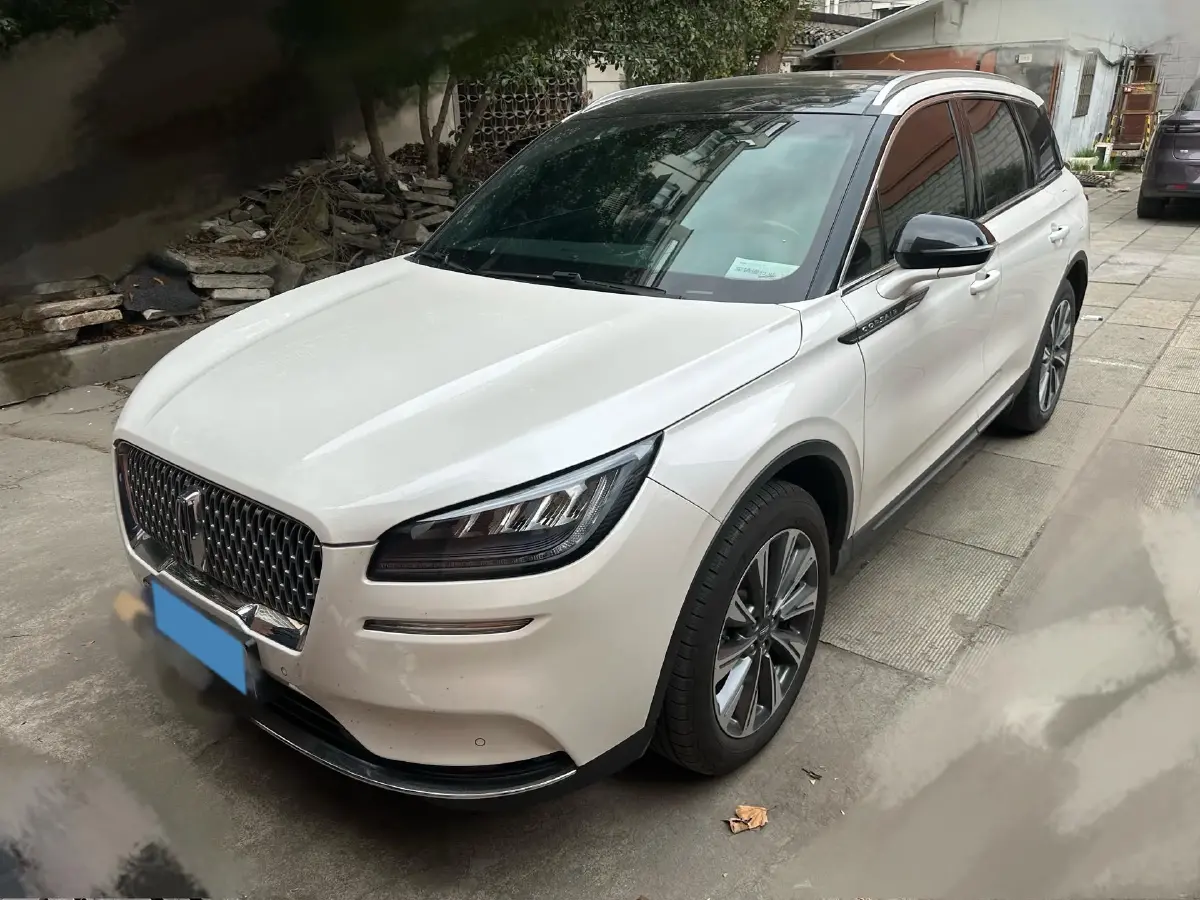 2022 Lincoln Corsair 2.0T 245HP L4 8AT