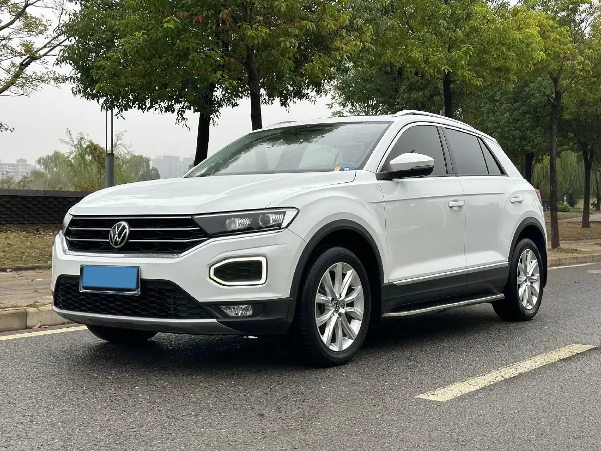 2021 Volkswagen T-Roc 1.4T 150HP L4 7DCT