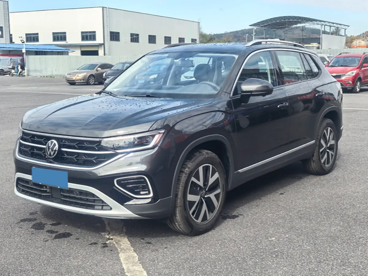 2026 Volkswagen Tayron 1.5T 160HP L4 7DCT