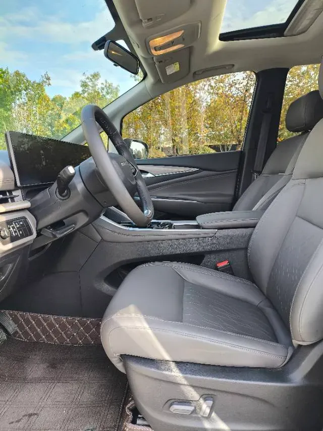 2025 MAXUS G50 PHEV 1.5L 98HP L4 1DHT PHEV 18.65KWH,autocango,china used car exporter,china ev exporter,chinese used car exporter,chinese used ev exporter