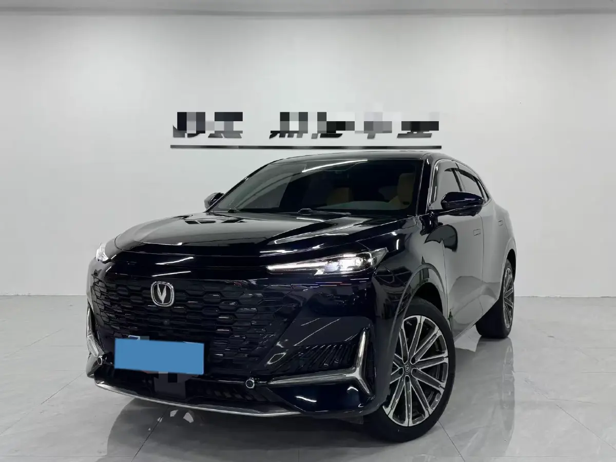2021 ChangAn UNI-K 2.0T 233HP L4 8AT