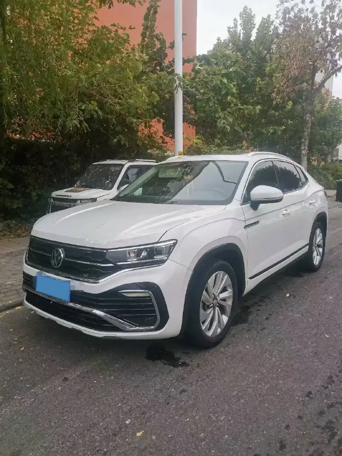 2020 Volkswagen Tayron X 2.0T 186HP L4 7DCT