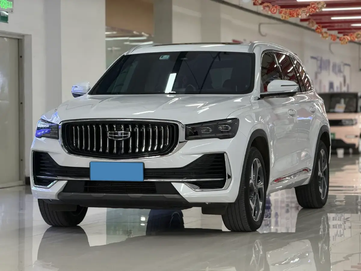 2024 Geely Monjaro 2.0T 238HP L4 8AT