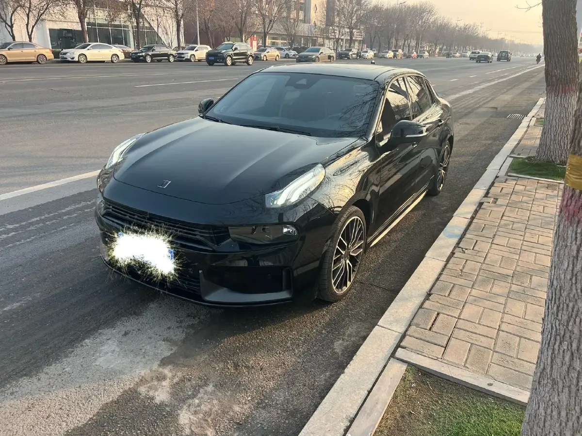 2022 LYNK&CO 03 2.0T 254HP L4 8AT