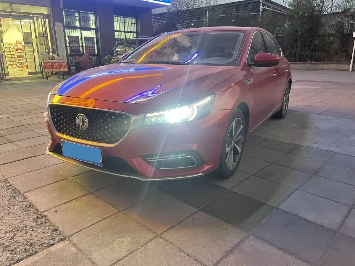 2019 MAXUS XinTu V80 2.5T 136HP L4 6AMT