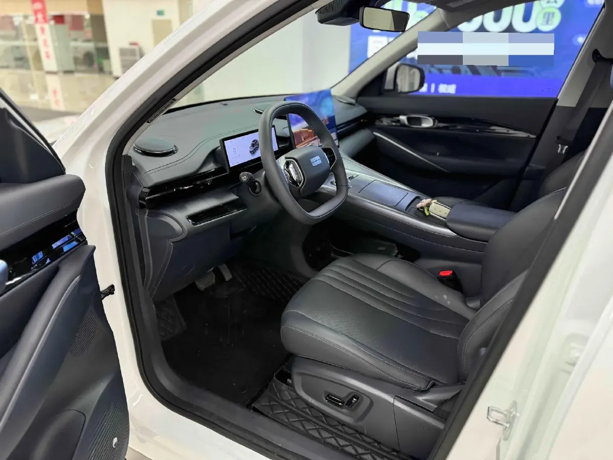 2024 LanDian E5 1.5L 110HP L4 E-CVT PHEV 17.52KWH,autocango,china used car exporter,china ev exporter,chinese used car exporter,chinese used ev exporter