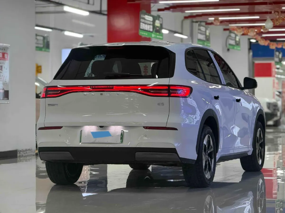 2024 LanDian E5 1.5L 110HP L4 E-CVT PHEV 17.52KWH,autocango,china used car exporter,china ev exporter,chinese used car exporter,chinese used ev exporter