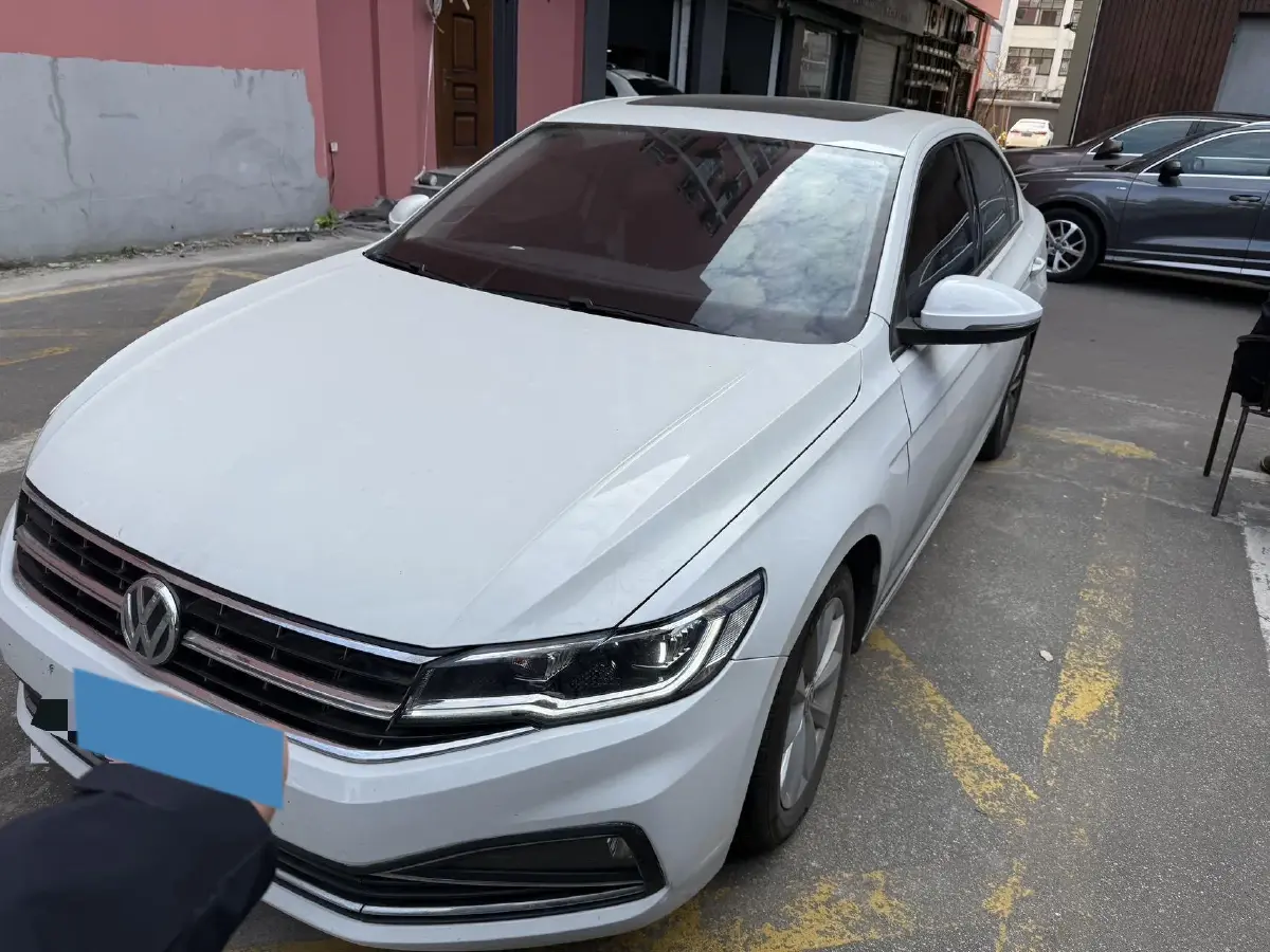 2020 Volkswagen Bora 1.5L 113HP L4 6AT