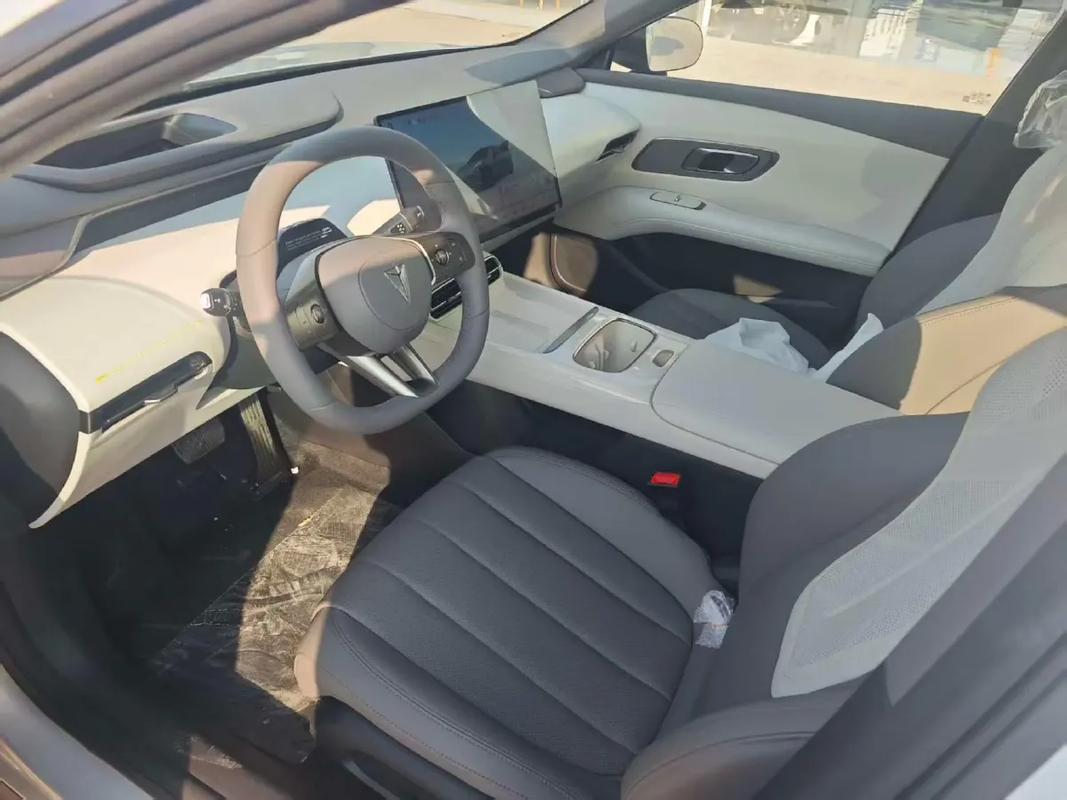 2026 Deepal L06 BEV,autocango,china used car exporter,china ev exporter,chinese used car exporter,chinese used ev exporter