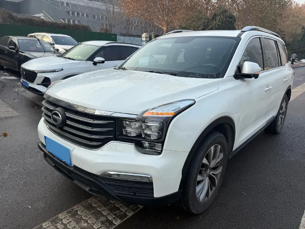2017 GAC Trumpchi GS8 2.0T 201HP L4 6AT