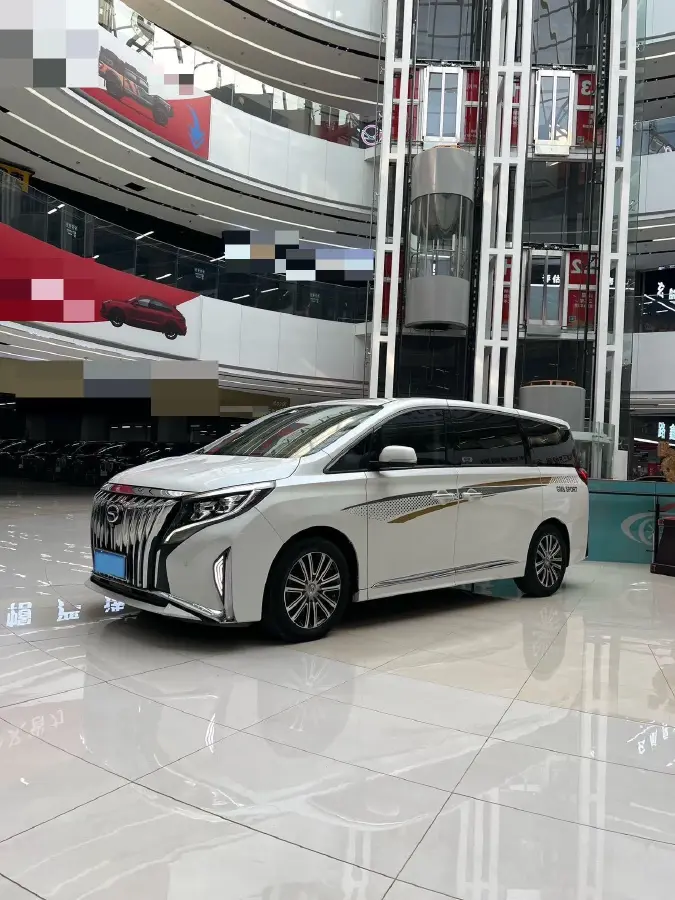 2021 GAC Trumpchi M8 2.0T 252HP L4 8AT