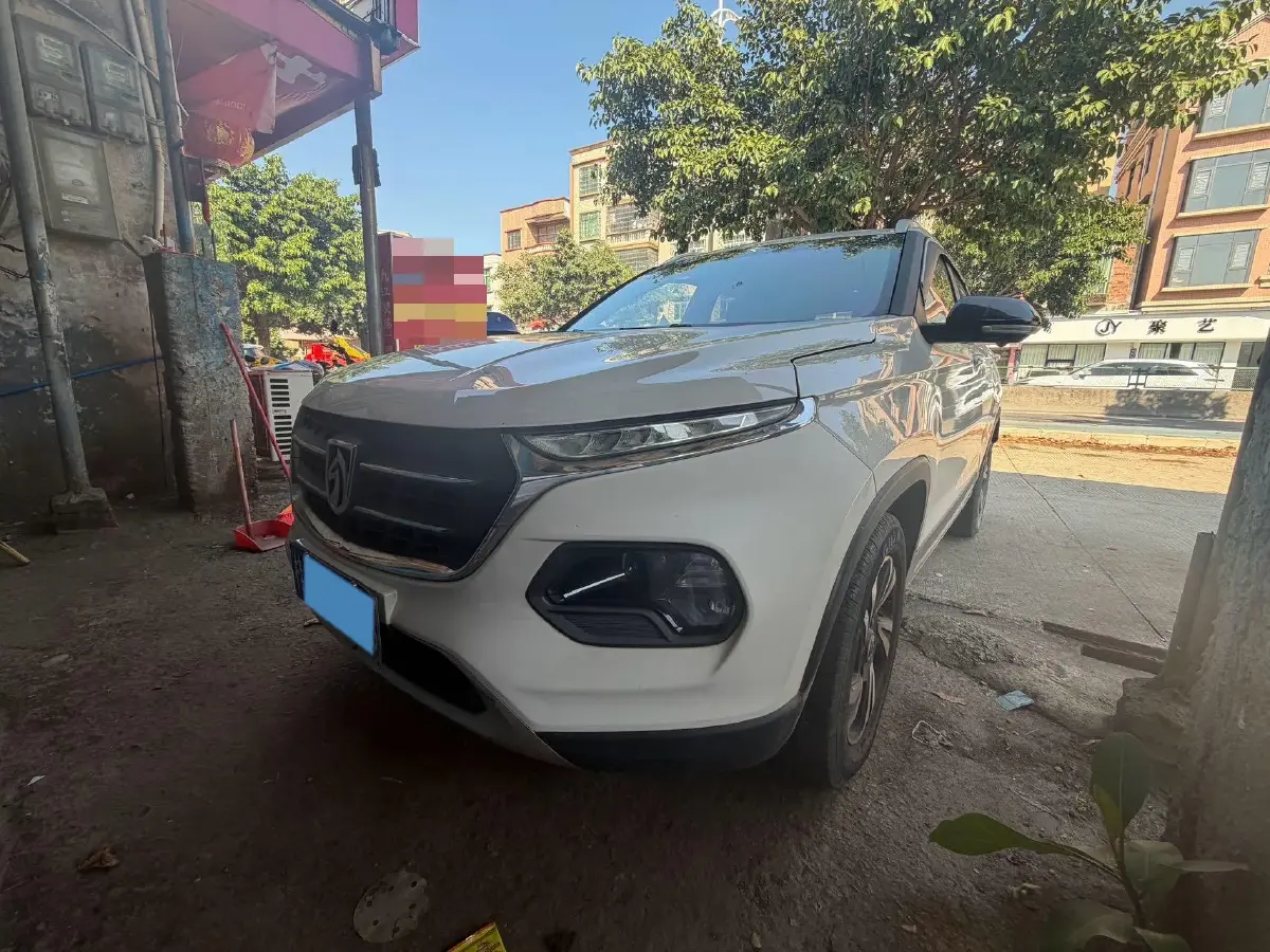 2017 BaoJun 510 1.5L 112HP L4 6MT